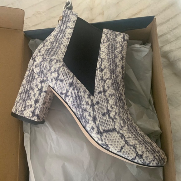 Cole Haan Nitasha Python Gray Leather Bootie Snake Ankle Chelsea Block Heel Boot - Picture 12 of 12